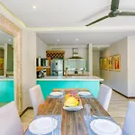 Apartamento Luxurious Oasis Jacuzzi With Art Gallery And Pool *