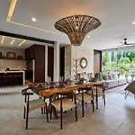 Casa Aventura Secluded Oasis 24H Security Near Sandy Beaches