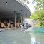 Nature Surrounded Studio With Private Plunge Pool