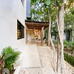 Private Pool 2Br Nest In Premium Aldea Zama With Gym