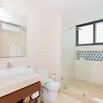 Magnifico Ph Three Bedroom En Park By Sandy Powerful