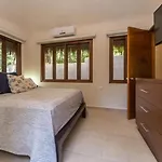 Villa 100 With 5 Bedrooms In Tulum, Mexico