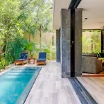 Apartamento Luxurious Oasis Jacuzzi With Art Gallery And Pool Tulum
