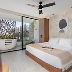 Hotel Jade *