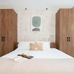 Jade Tulum