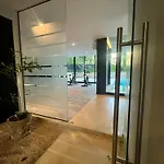 Iik By Groovy Stays- A Hip Condo-hotel With Wifi, Rooftop, Pool, Sleeps 6 4* Tulum