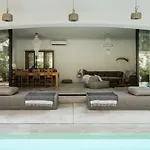 Stay Wild La Veleta Villa