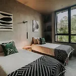 Luxury Villa - 3 Bedroom - Big Pool - King Bed