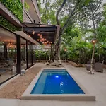 Townhouse De Lujo En La Selva