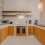 Tanah Manor
