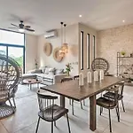 Tanah Manor *