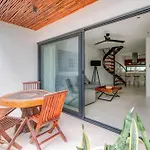 Paradise In Ph With Jacuzzi And Stunning Views Apartment