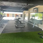 Comfy Studio 5 Mins From Beach