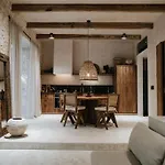 Design Loft With Private Pool And Spa Like Feature