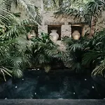 Design Loft With Private Pool And Spa Like Feature