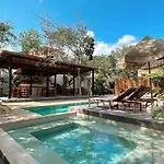 2 Private Pools & Bbq *