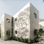 Villa Lev - Celebrated Architectural Designer Villa