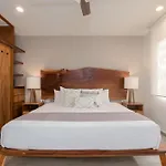 Full Space, 6 Condo Building