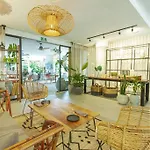 2 Bdr, Wifi 100 Mb, Jungle View Apartment