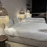 Apartamento Cute And Cozy With Rooftop Pool