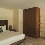 Luxury Loft With Pools, Gym, Rooftop And Panoramic Views *