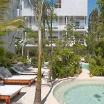 Jungle Chic Hotel