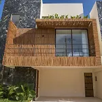 4Br Gated Community Private Pool And Garden