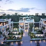 Majestic Villa The Ultimate Luxury Oasis With Pool