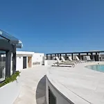 Hacienda Tuk By The Spot Rentals