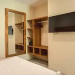 Lujoso Estudio Con Acceso A La Piscina - La Veleta Apartamento *