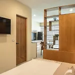 Apartamento Lujoso Estudio Con Acceso A La Piscina - La Veleta