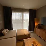 New Ikebana Apartment *