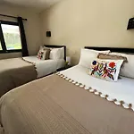 El Paraiso Hotel