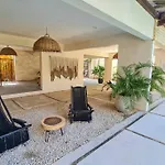 Bahari 2Br Ph Condo In Aldea Zama