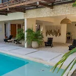 Bahari 2Br Ph Condo In Aldea Zama