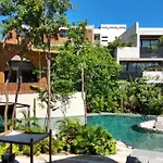 Adora Tulum Luxe