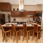 Serene Condo Tulum, Pool, Gym, Holistika