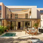 Hermosa Casa En La Selva, Alberca Privada