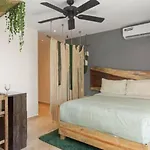 Cozy Great Located Studio Wamazing View