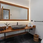 Villa Asana Leaf *