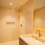 Divine 2br W Pool Gym Yoga Classes Restaurant Tulum