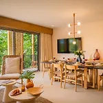 Apartamento Divine 2br W Pool Gym Yoga Classes Restaurant