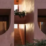 Babel Apartahotel