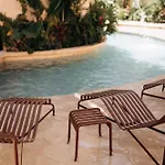Babel Apartahotel 3*