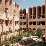 Babel Aparthotel 3*