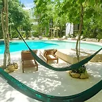 Oasis Yaaxlum Сasa de vacaciones *