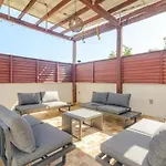 Unwind At Magdalena, Private With 3 Bedrooms, Rooftop Pool And Fast Wi-fi For Digital Nomads Сasa de vacaciones Tulum