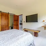 Ewa - Private Pool, High-speed Internet, Modern Style, Perfect For Families And Digital Nomads Villa *