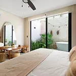De Lujo En Con Jacuzzi Privado Apartamento