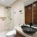 Apartamento De Lujo En Con Jacuzzi Privado